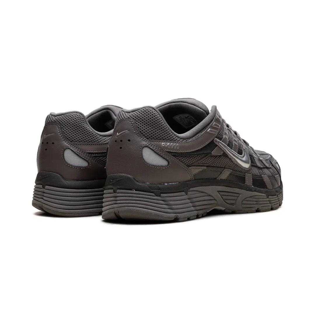 Obuv Nike P-6000 Cave Stone Medium Ash Flat Pewter Metallic Silver - SneakerDefinition