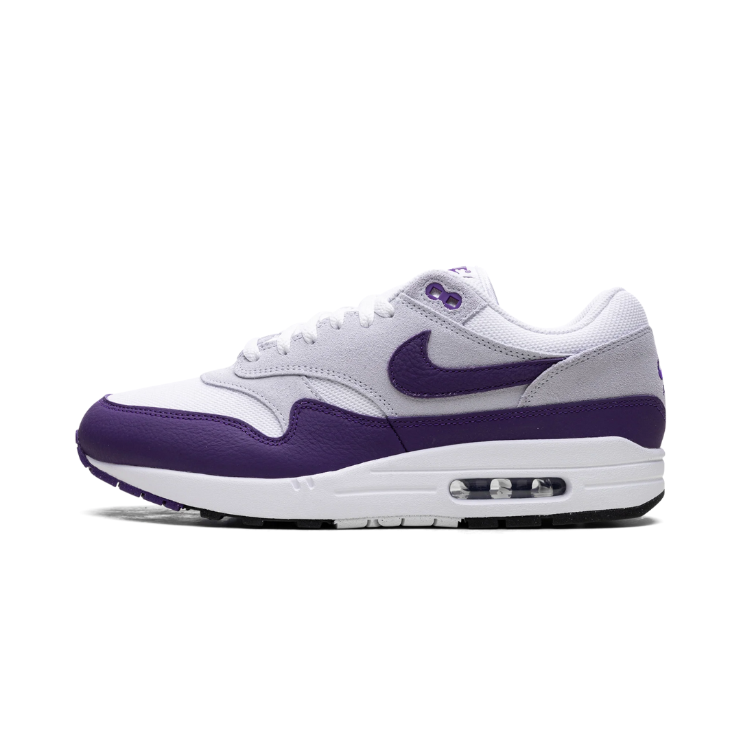 Nike Air Max 1 SC Field Purple – ikonická silueta, prémiové materiály a viditelná Air jednotka. Stylový retro look. Rychlé doručení po celé EU.
