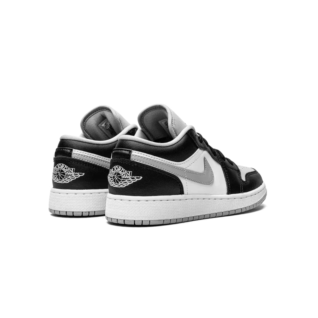 Obuv Air Jordan 1 Low Grey Toe (GS) - SneakerDefinition