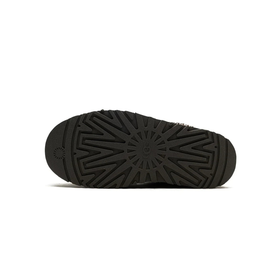 Obuv UGG Tazz Slipper Hickory (GS) - Dámské pantofle - SneakerDefinition