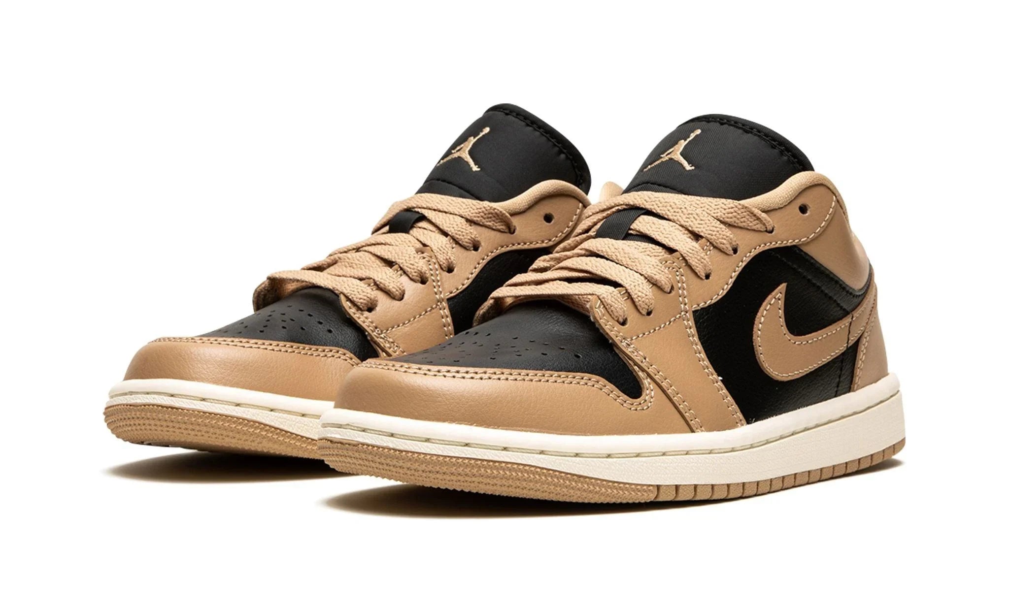 Obuv Air Jordan 1 Low Desert - SneakerDefinition