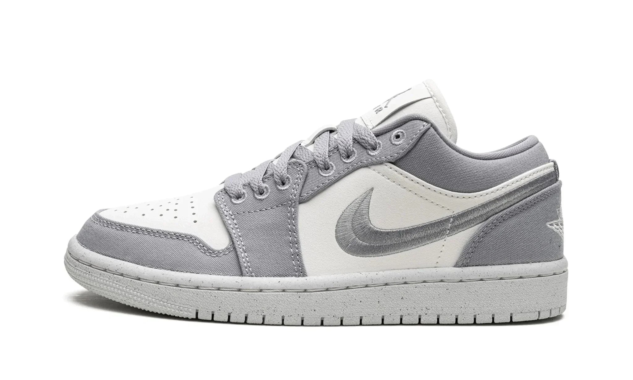 Obuv Air Jordan 1 Low SE Light Steel Grey - SneakerDefinition