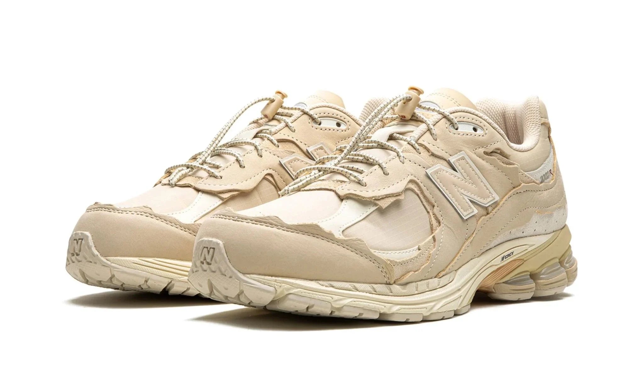 Obuv New Balance 2002R Protection Pack Sandstone - SneakerDefinition