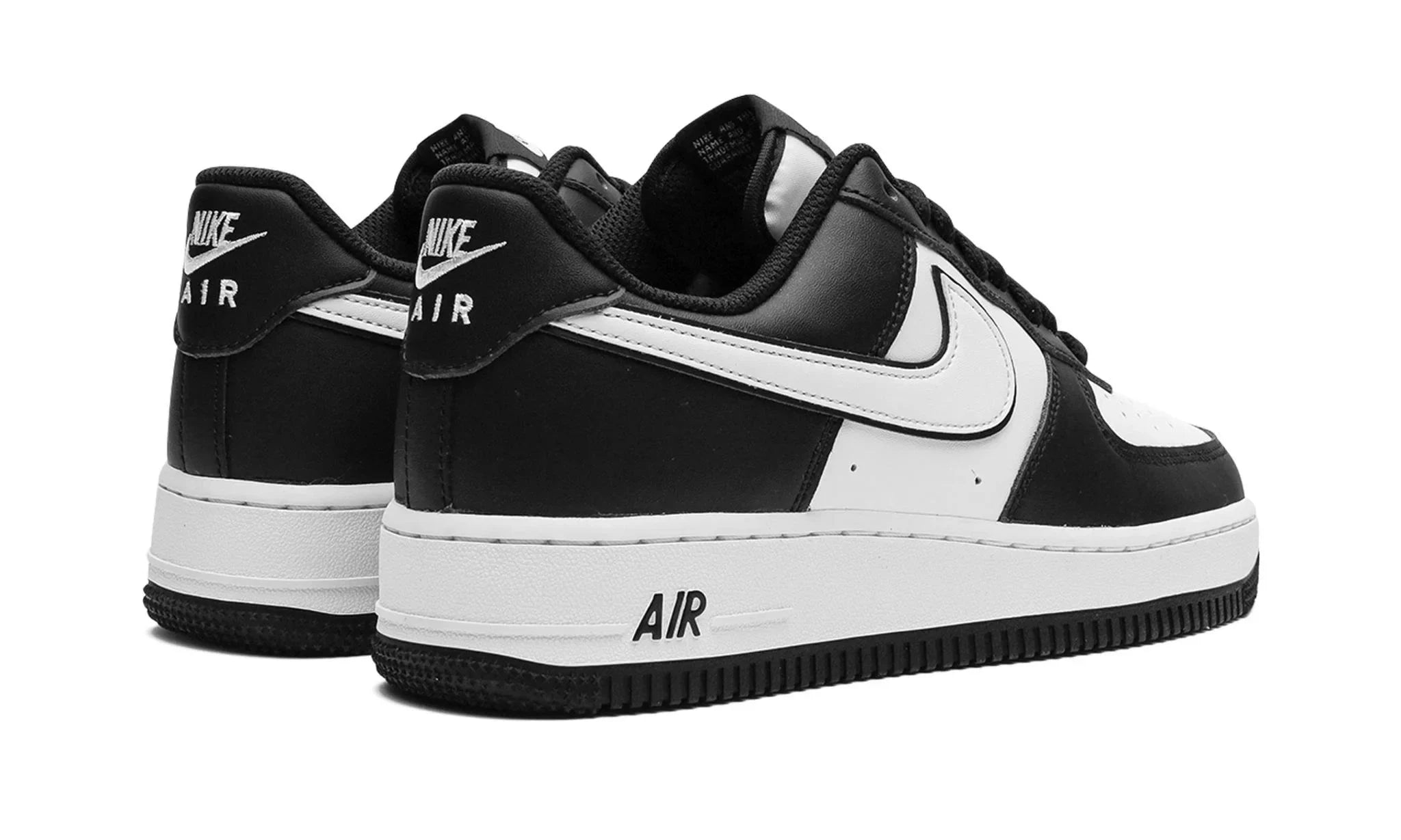 Obuv Nike Air Force 1 Low '07 White Swoosh Panda - SneakerDefinition