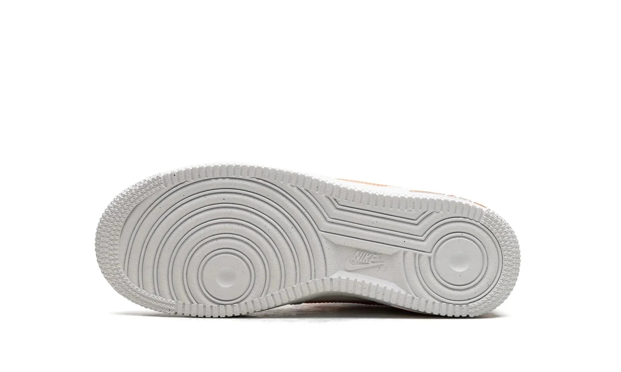 Obuv Nike Air Force 1 Low NN KWE GS - SneakerDefinition