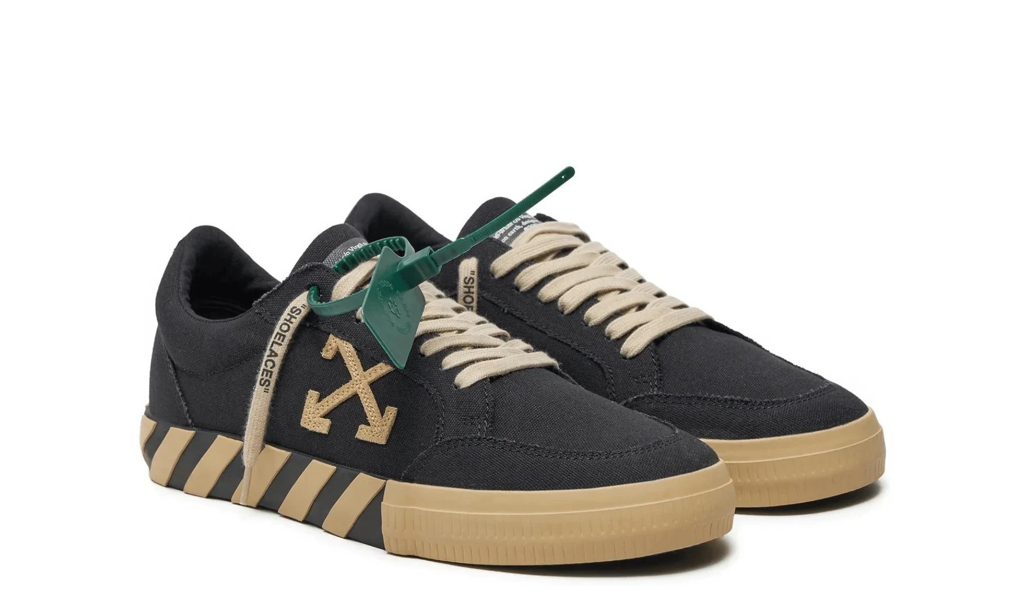 Obuv Off-White Vulc Low Sneaker Black Beige - SneakerDefinition