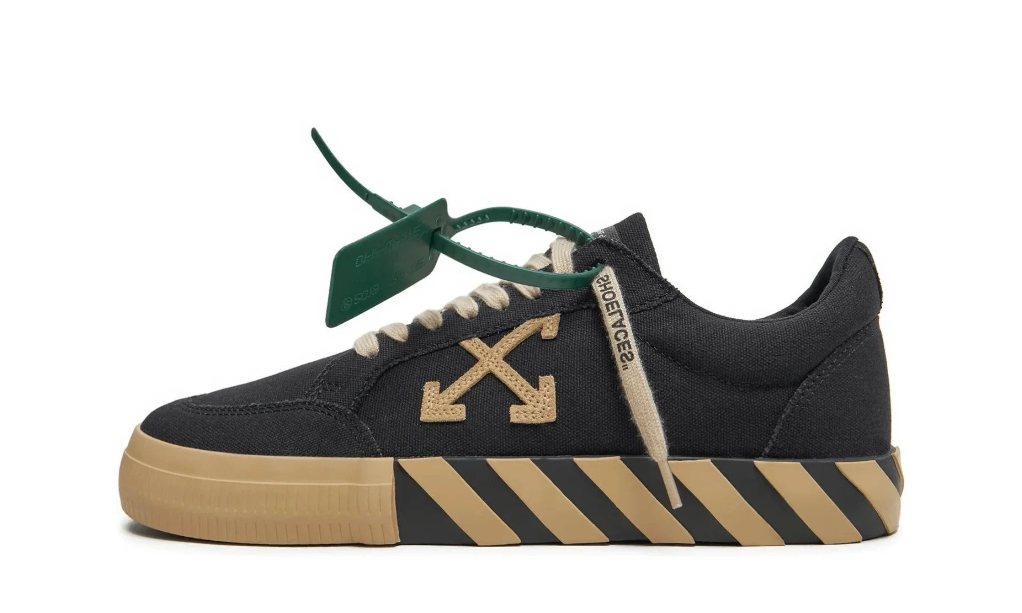 Obuv Off-White Vulc Low Sneaker Black Beige - SneakerDefinition
