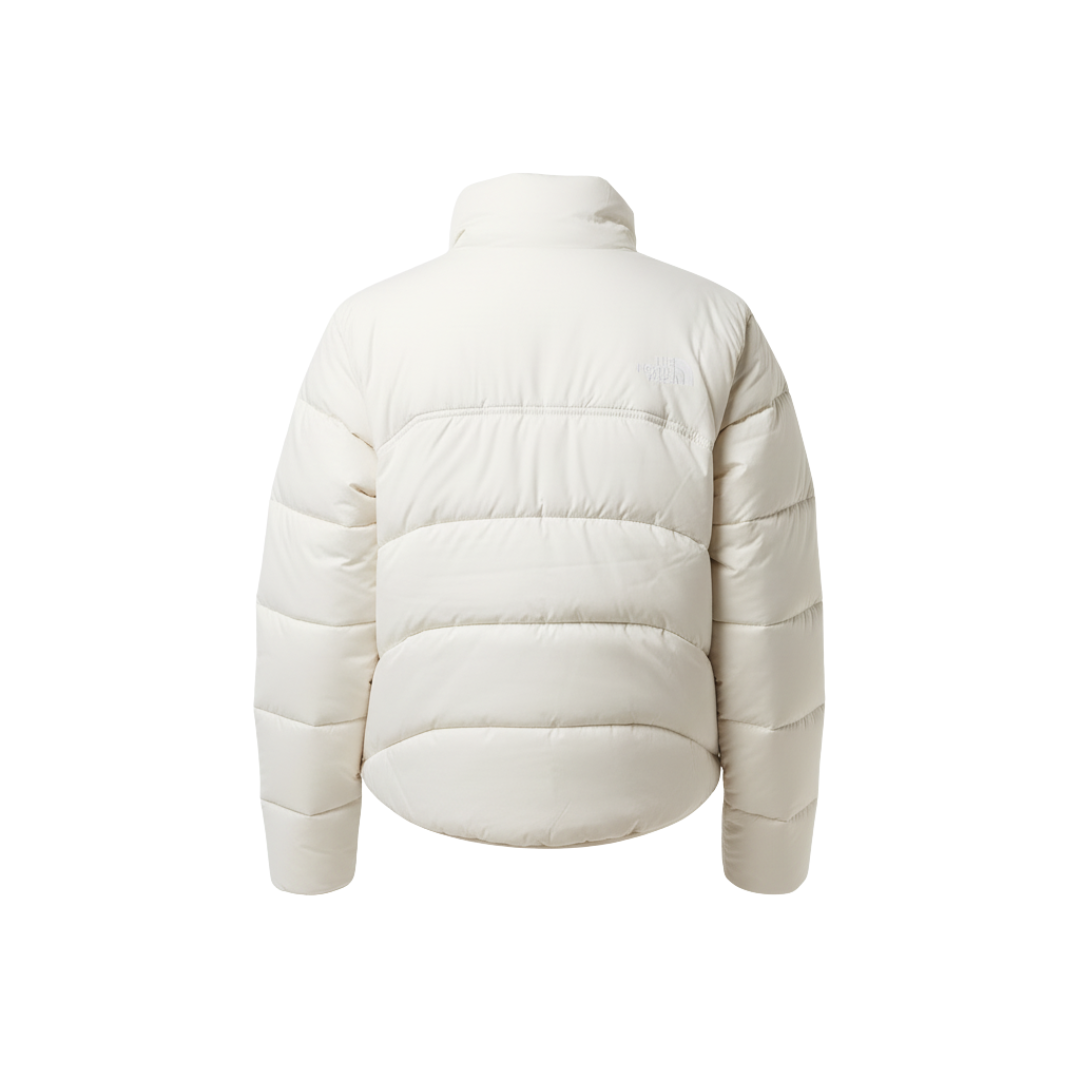 The North Face 2000 Puffer Jacket v bílé barvě. Lehká, teplá a stylová zimní bunda s vysokou izolací. Rychlé doručení po celé ČR.