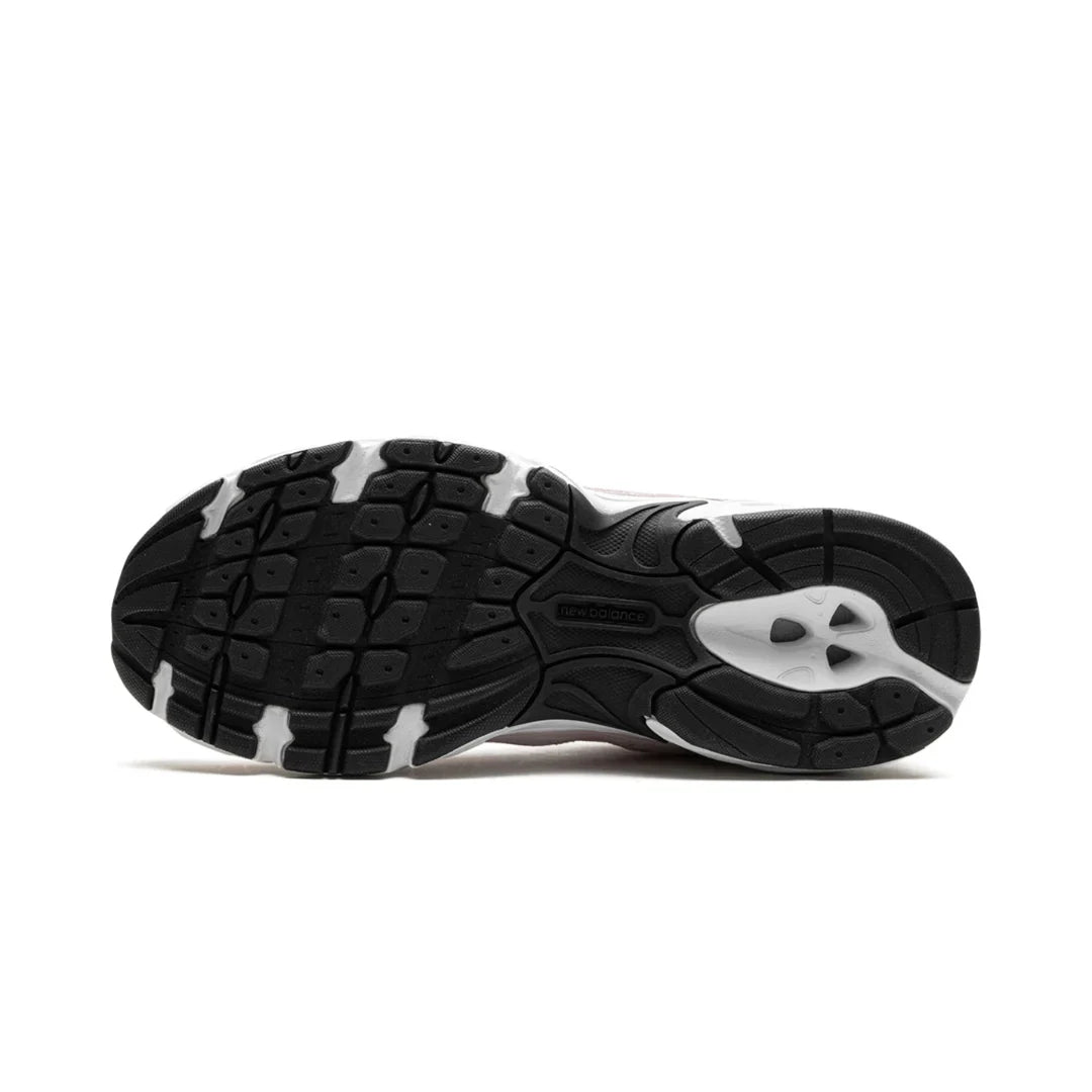 Obuv New Balance 530 Stone Pink - SneakerDefinition