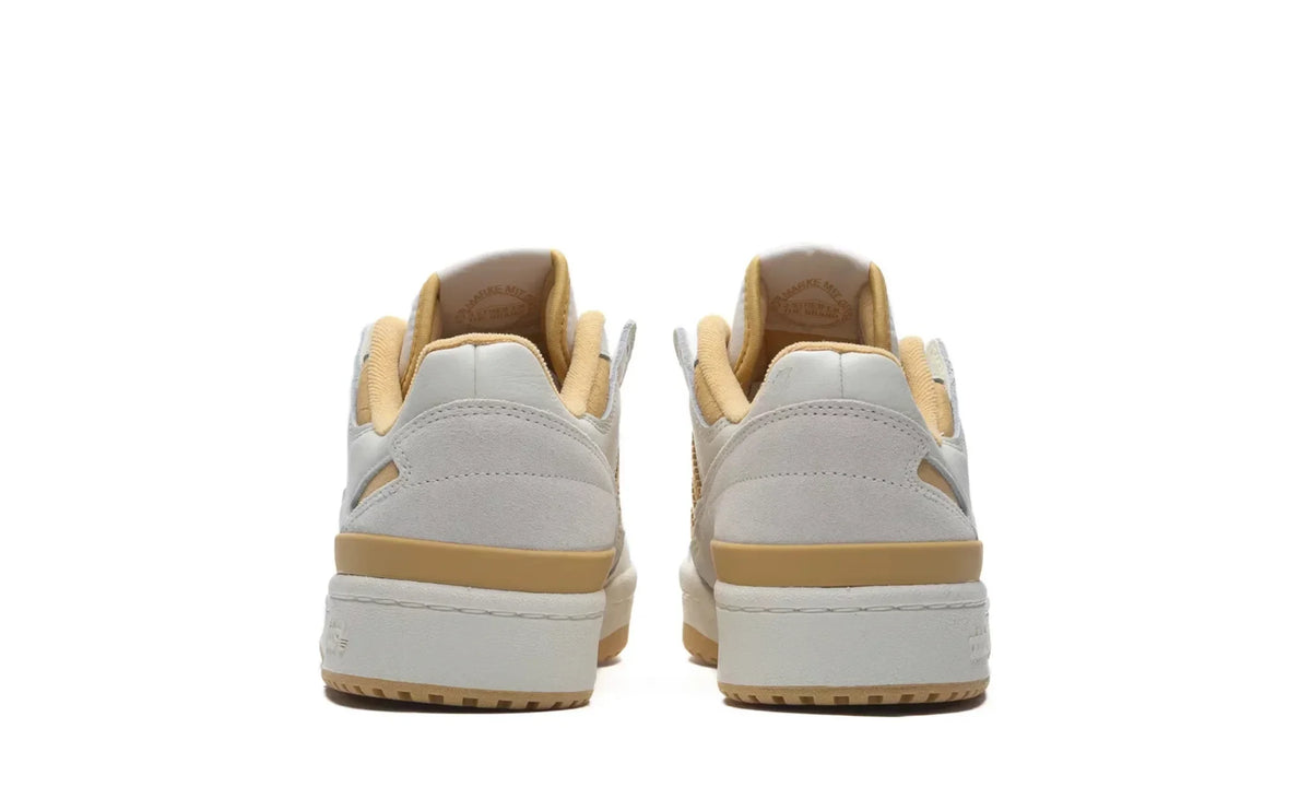 Obuv Adidas Forum Low CL Ivory Oat - SneakerDefinition