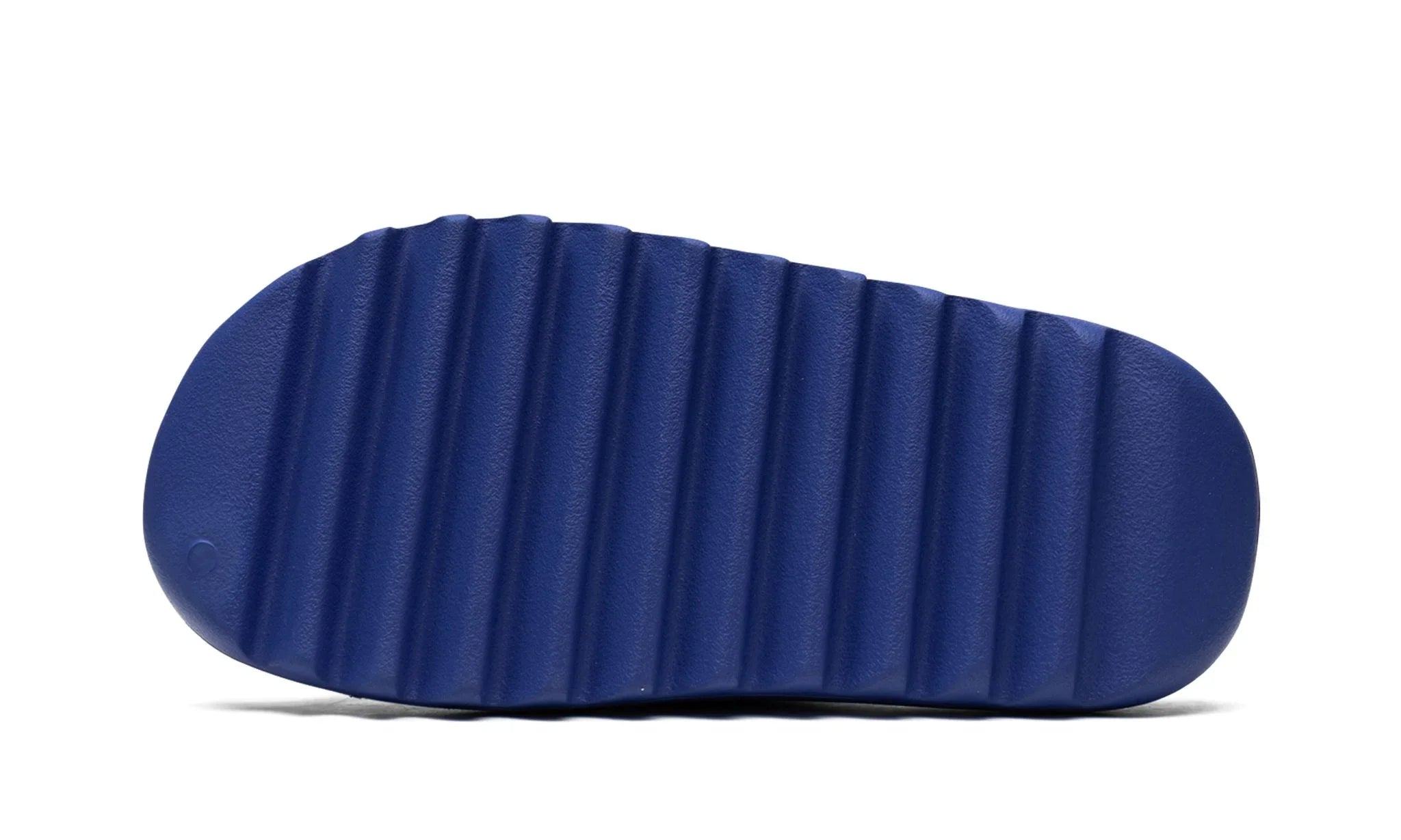 Obuv Adidas Yeezy Slide Azure - SneakerDefinition