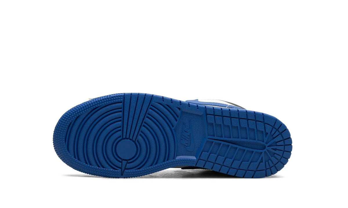 Obuv Air Jordan 1 Low Alternate Royal Toe (GS) - SneakerDefinition