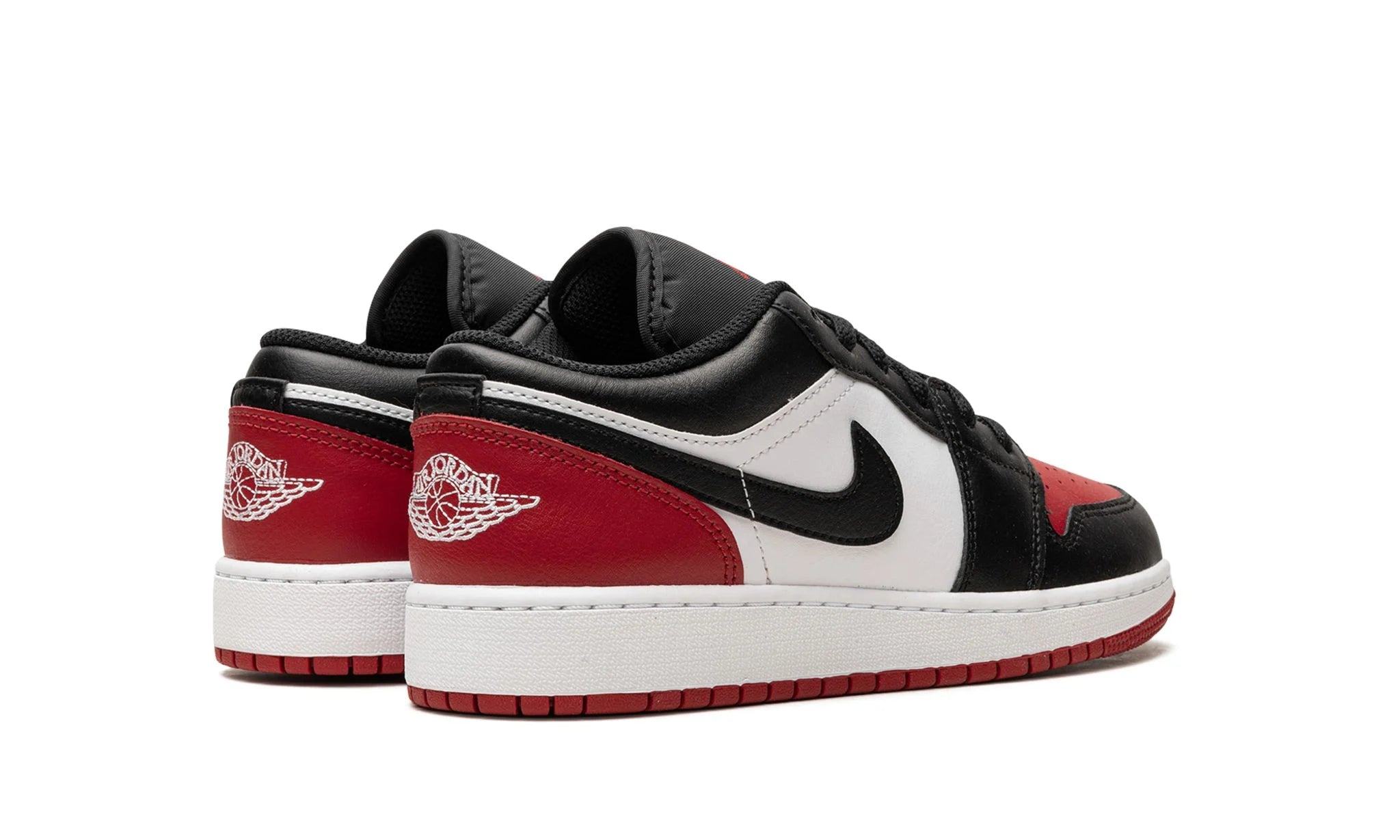 Obuv Air Jordan 1 Low Bred Toe 2.0 (GS) - SneakerDefinition