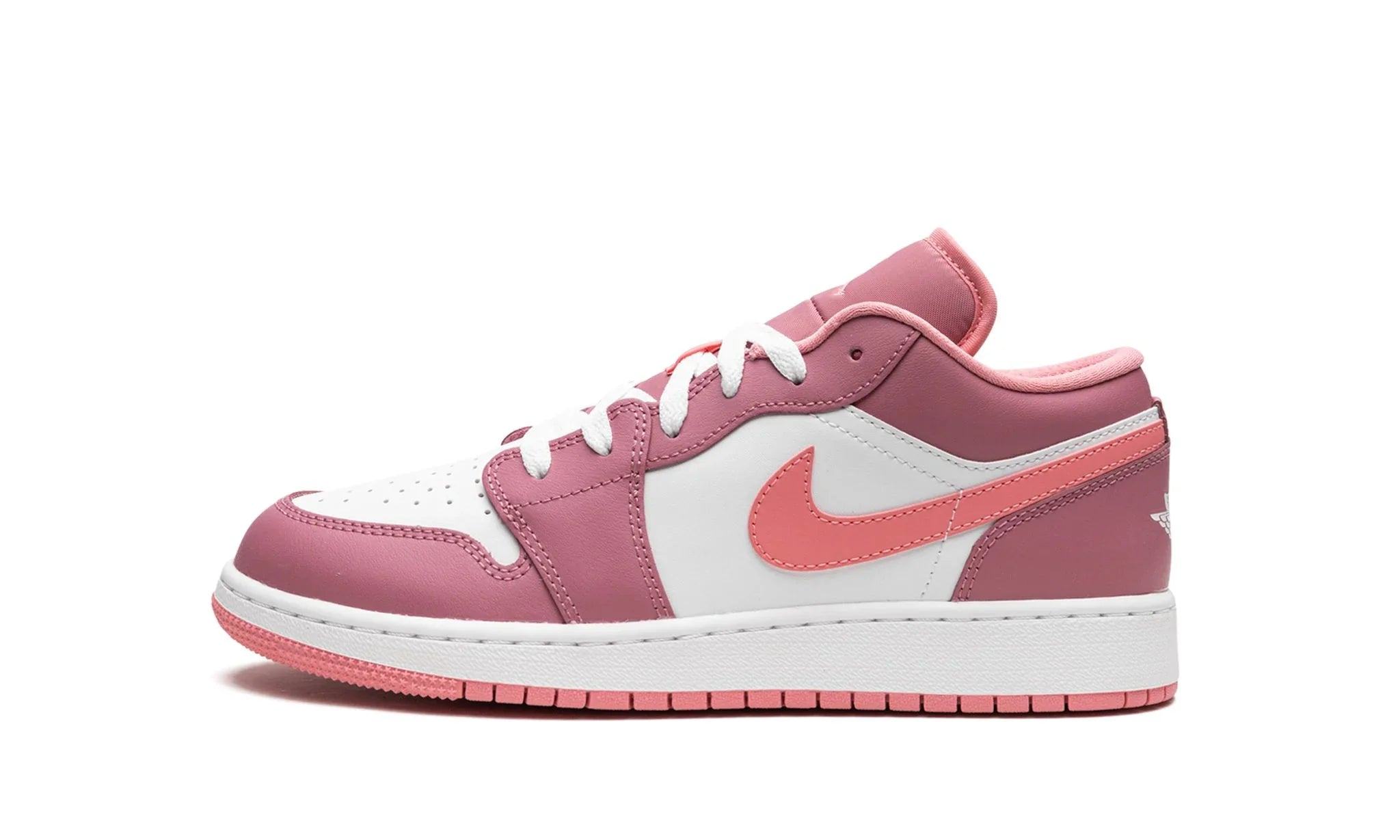 Obuv Air Jordan 1 Low Desert Berry - SneakerDefinition