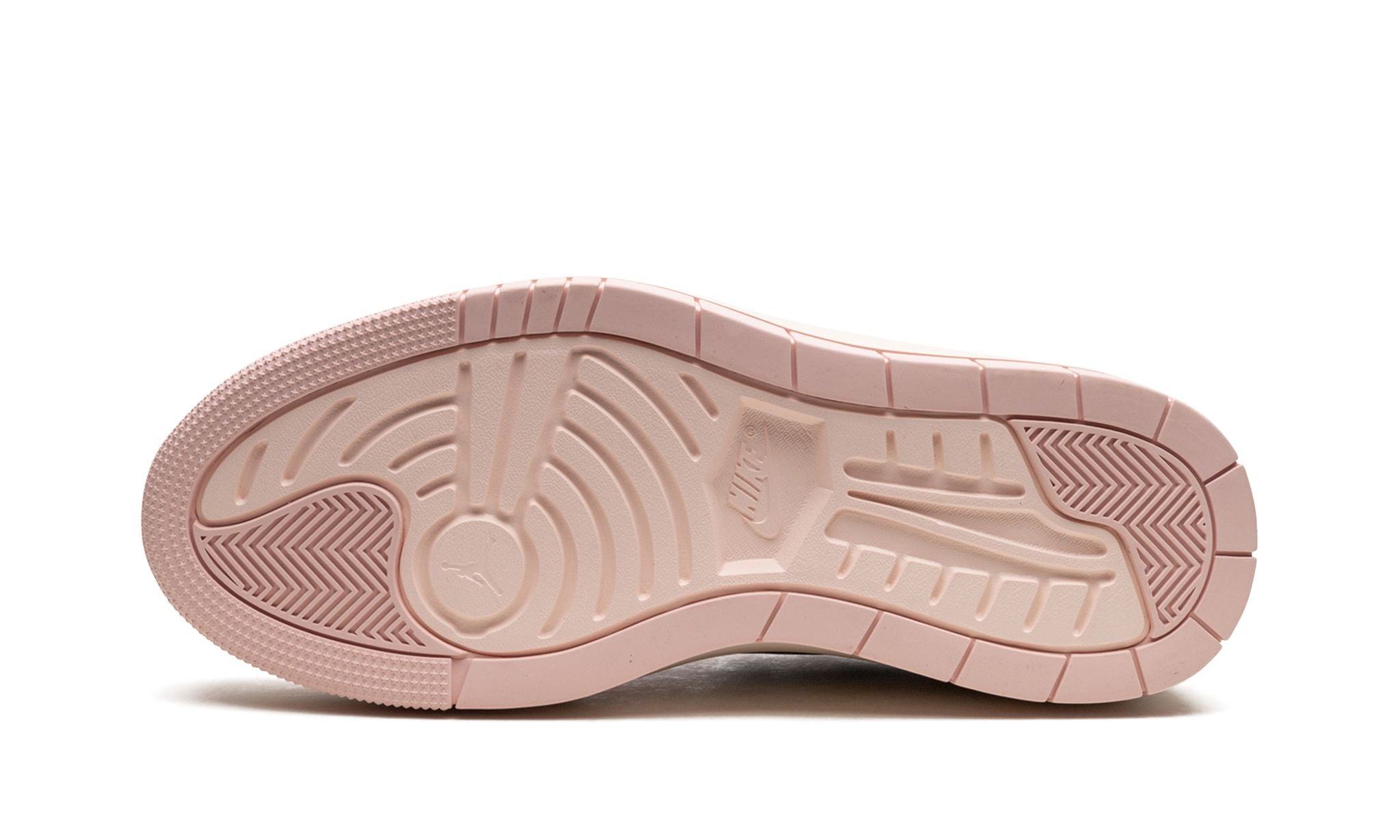 Obuv Air Jordan 1 Low Elevate Atmosphere - SneakerDefinition