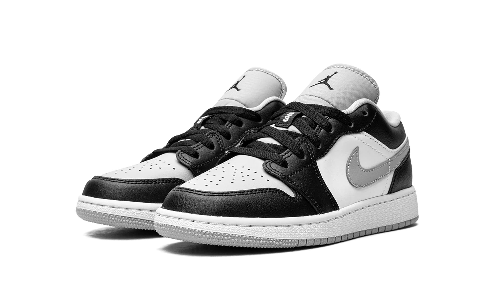 Obuv Air Jordan 1 Low Grey Toe (GS) - SneakerDefinition