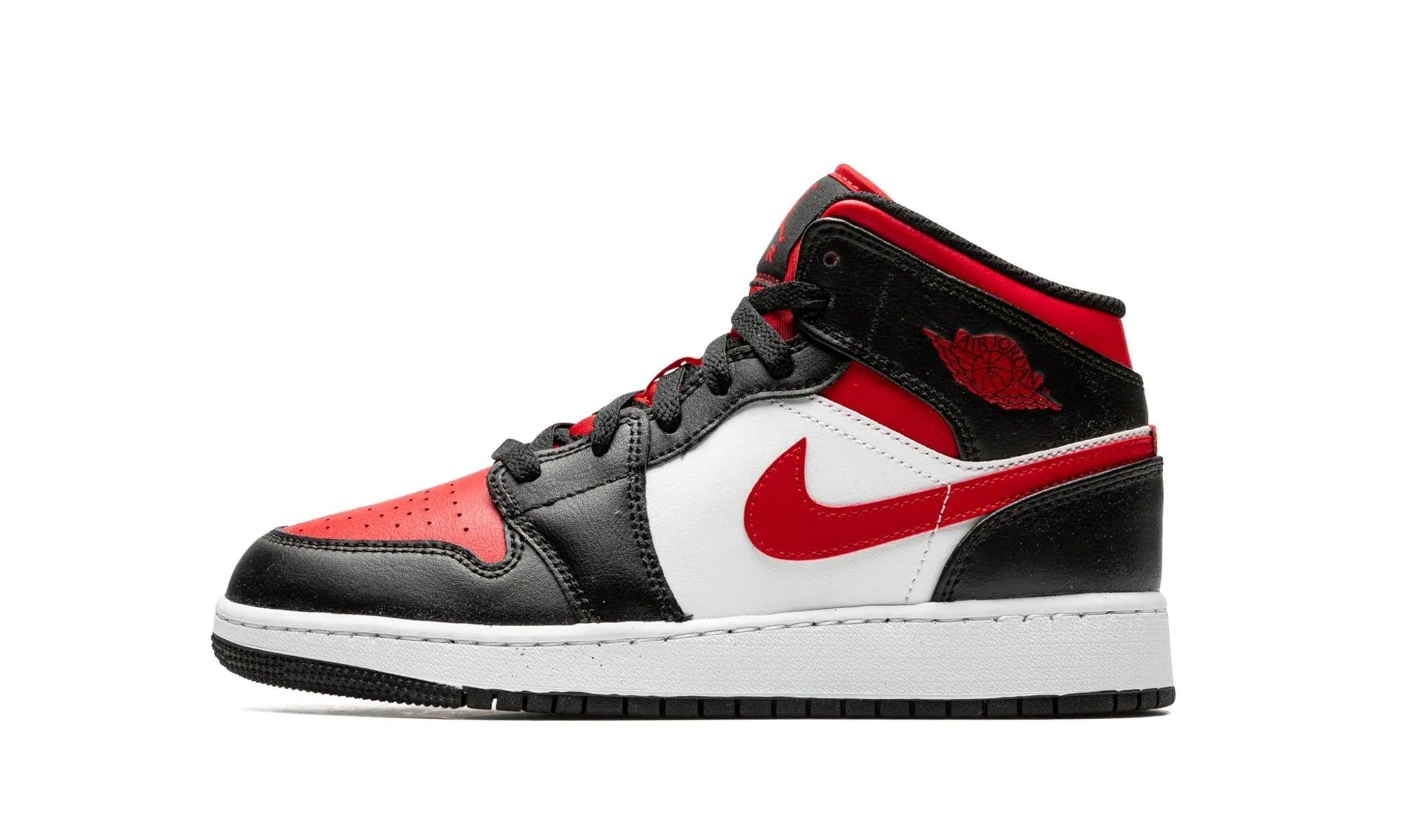 Obuv Air Jordan 1 Mid Alternate Bred Toe (GS) - SneakerDefinition