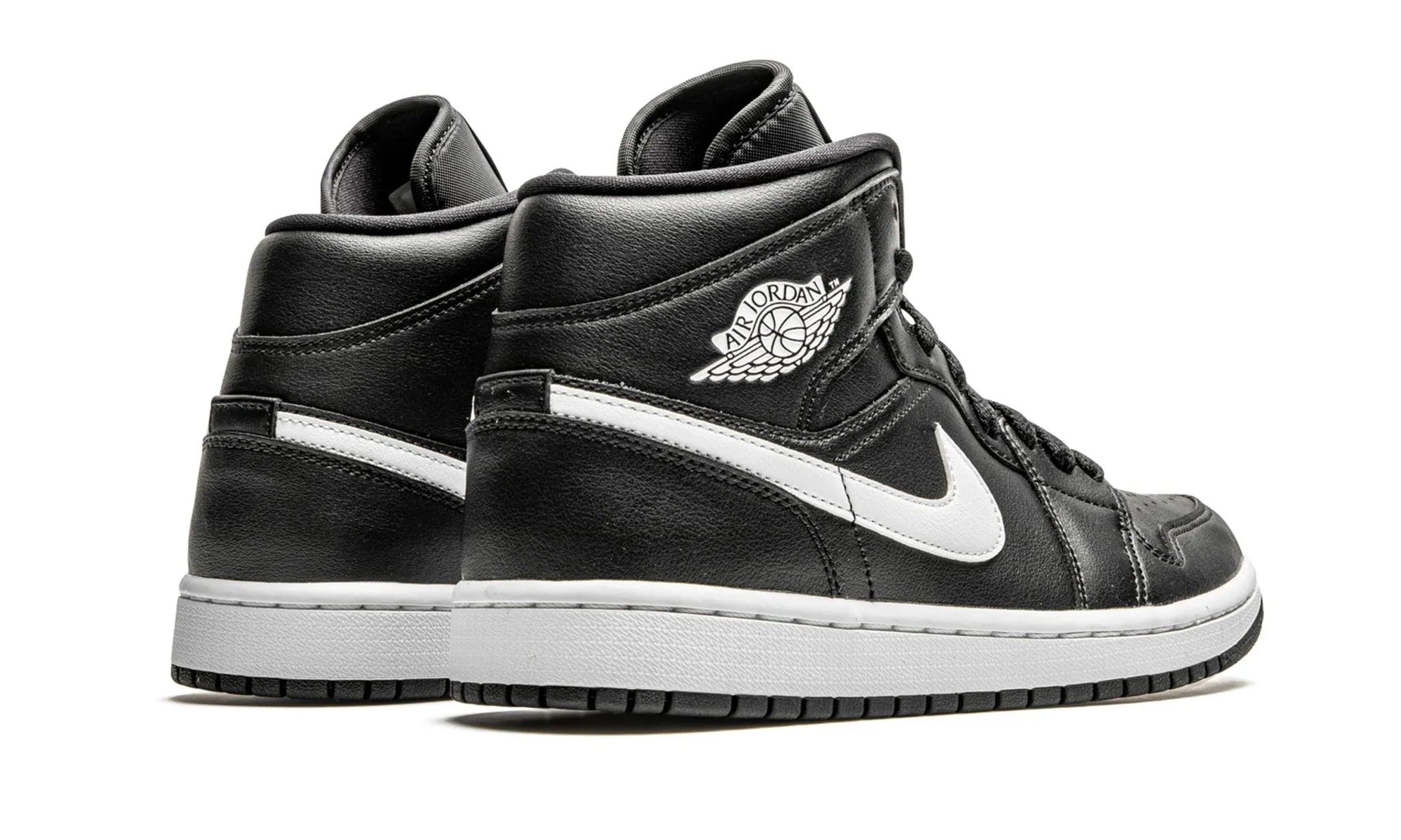 Obuv Air Jordan 1 Mid Black White (W) - SneakerDefinition