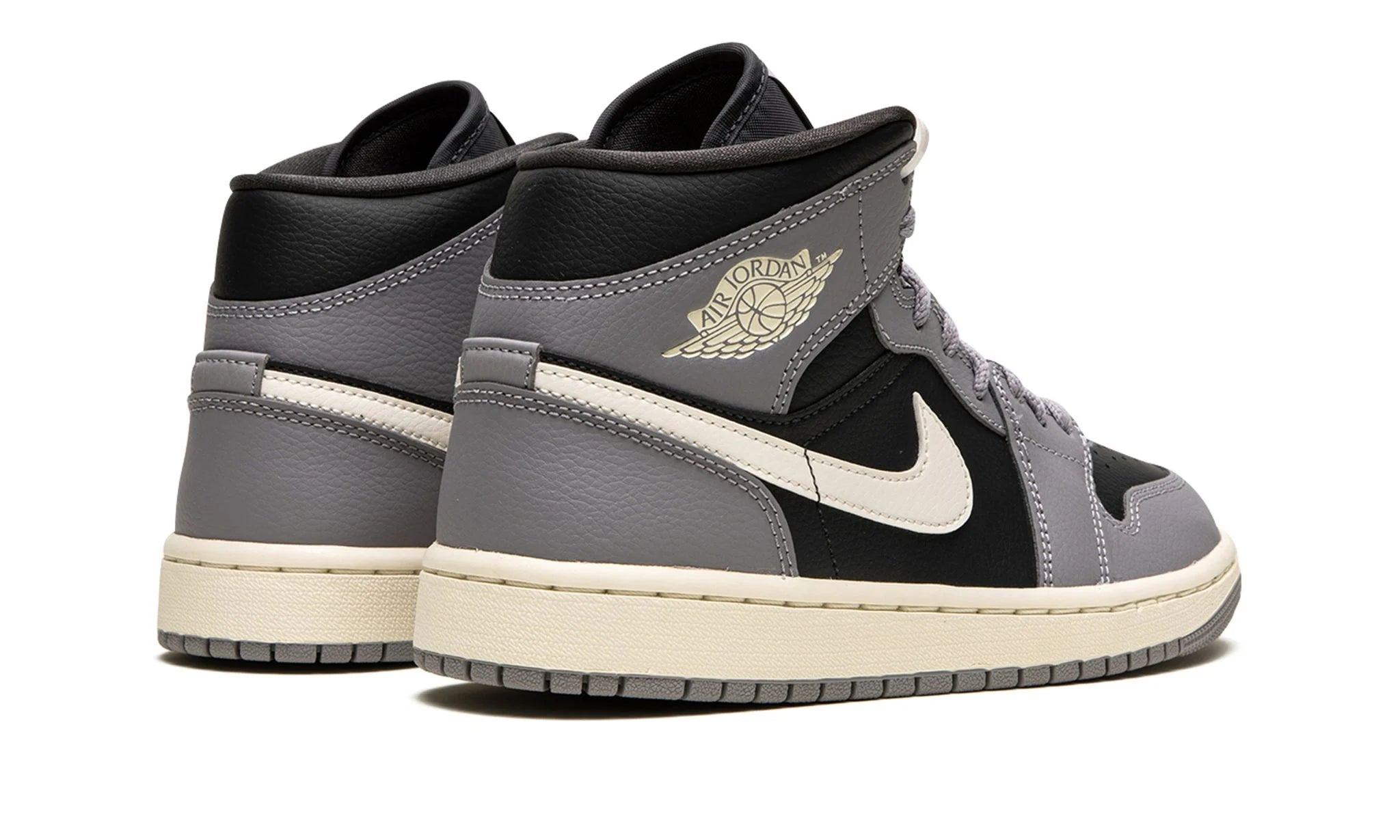 Obuv Air Jordan 1 Mid Cement Grey (W) - SneakerDefinition