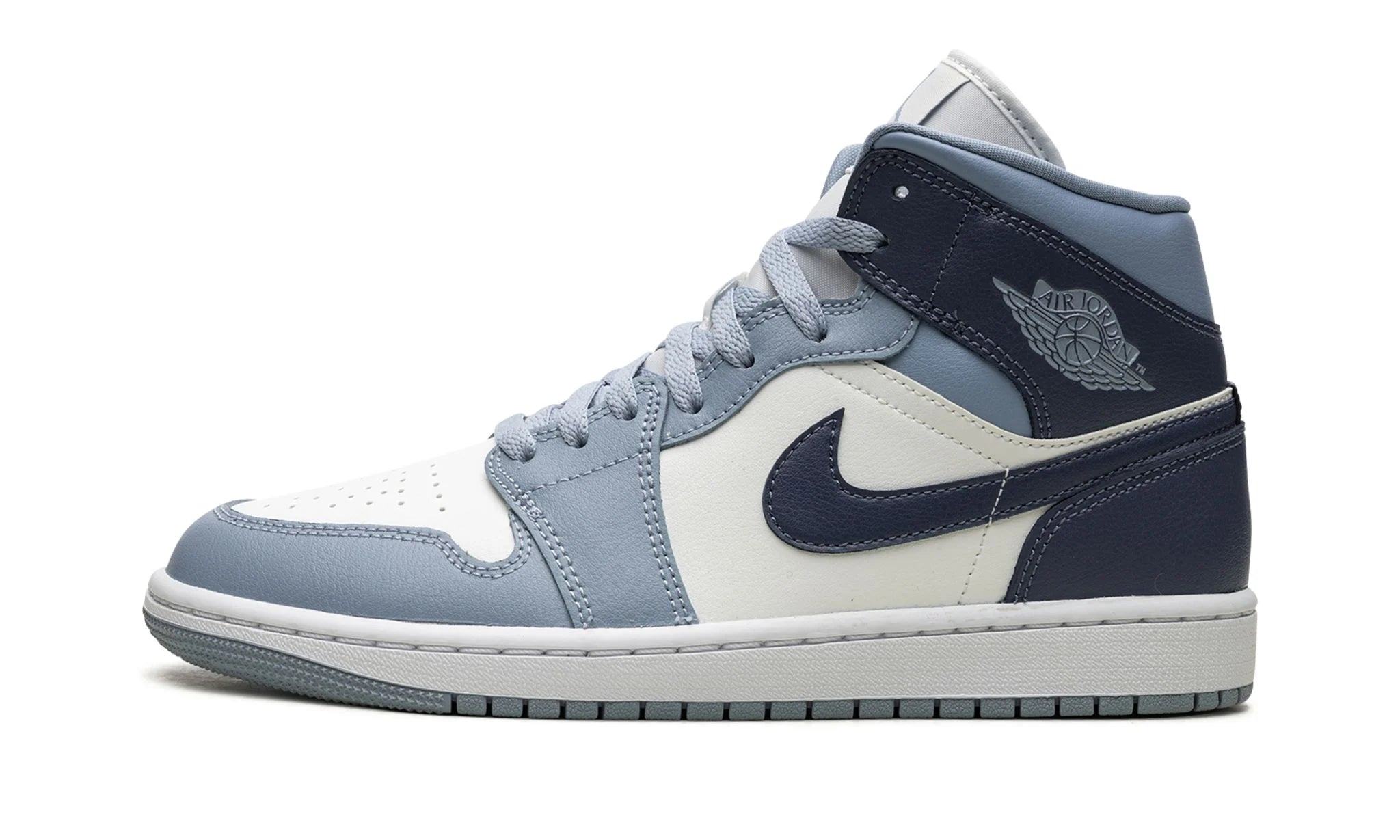 Obuv Air Jordan 1 Mid Diffused Blue (W) - SneakerDefinition