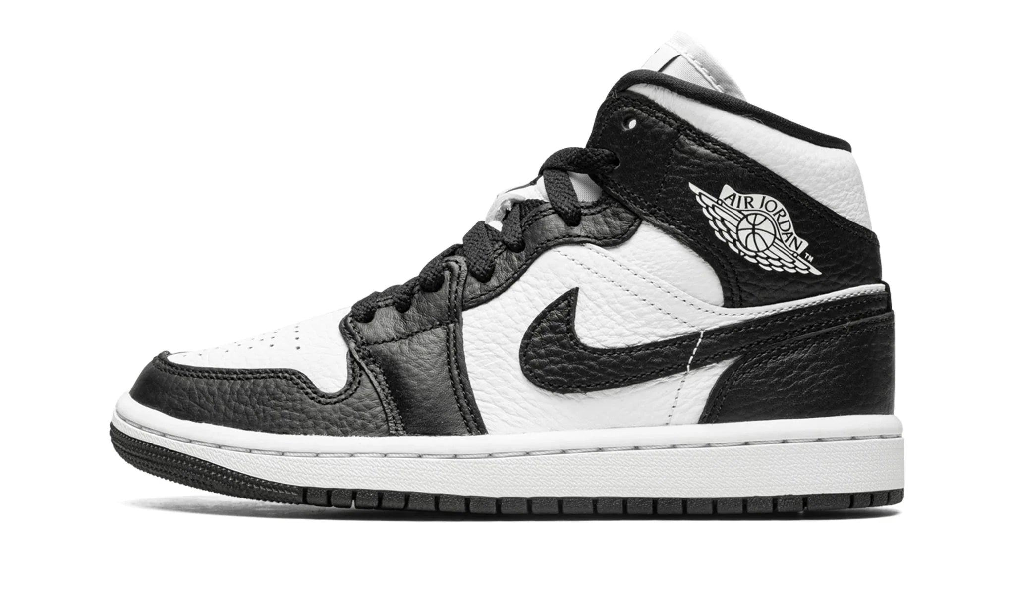 Obuv Air Jordan 1 Mid SE Homage - SneakerDefinition