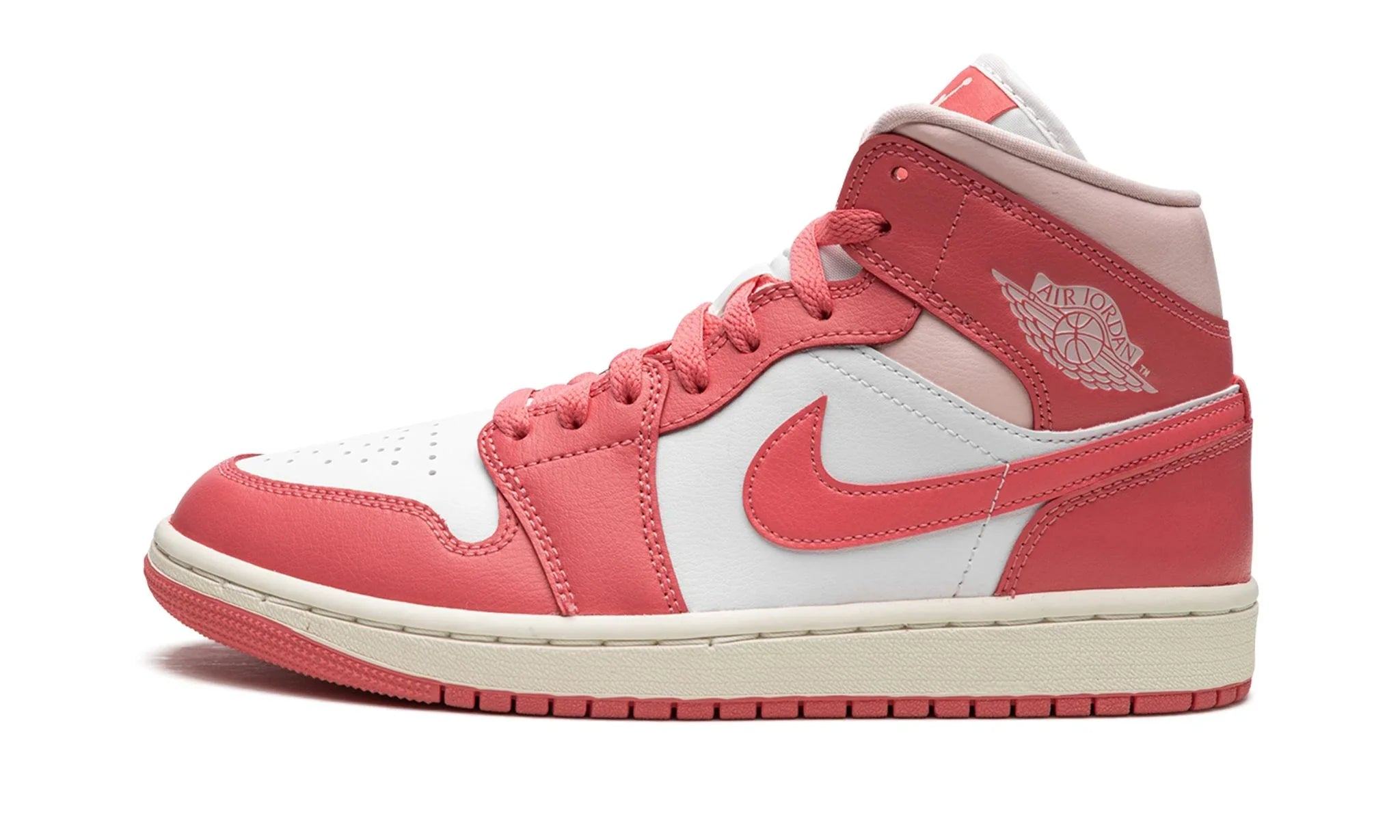 Obuv Air Jordan 1 Mid Strawberries And Cream - SneakerDefinition