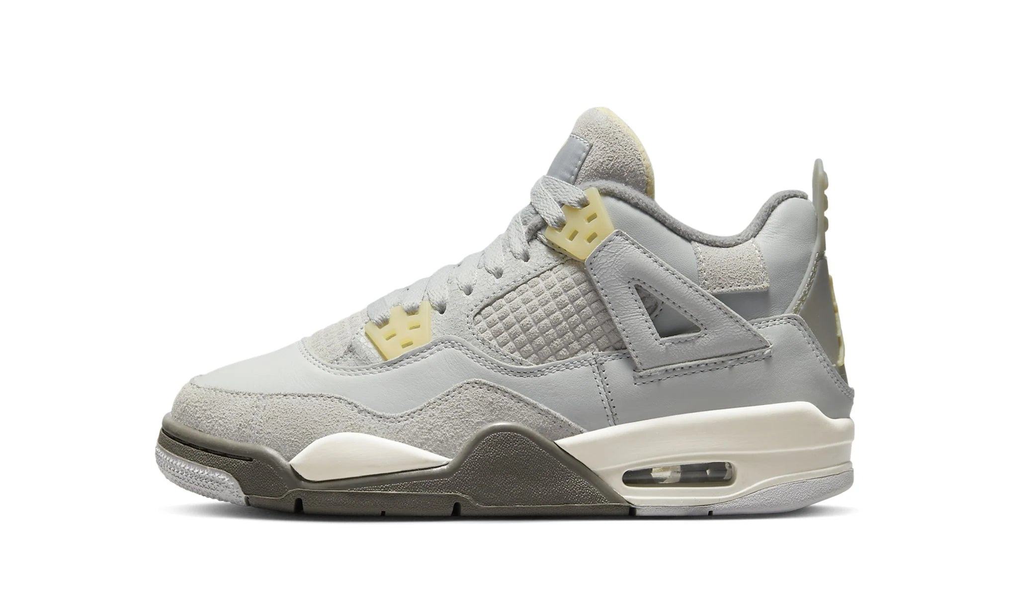 Obuv Air Jordan 4 SE Craft Photon Dust (GS) - SneakerDefinition