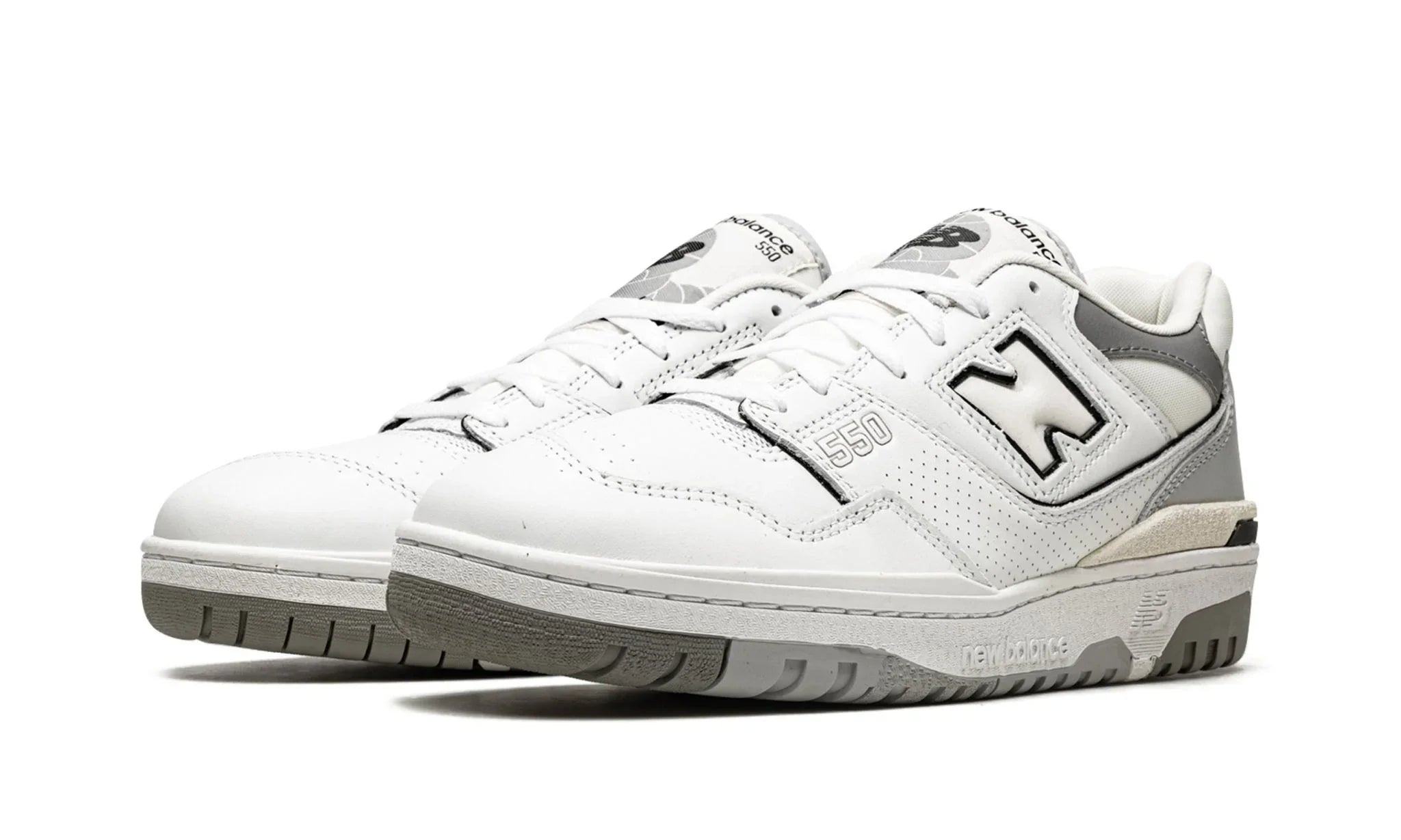 Obuv New Balance 550 Salt and Pepper - SneakerDefinition