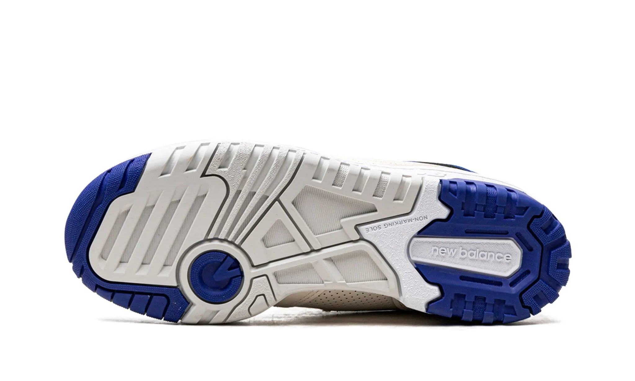 Obuv New Balance 550 Sea Salt Team Royal - SneakerDefinition