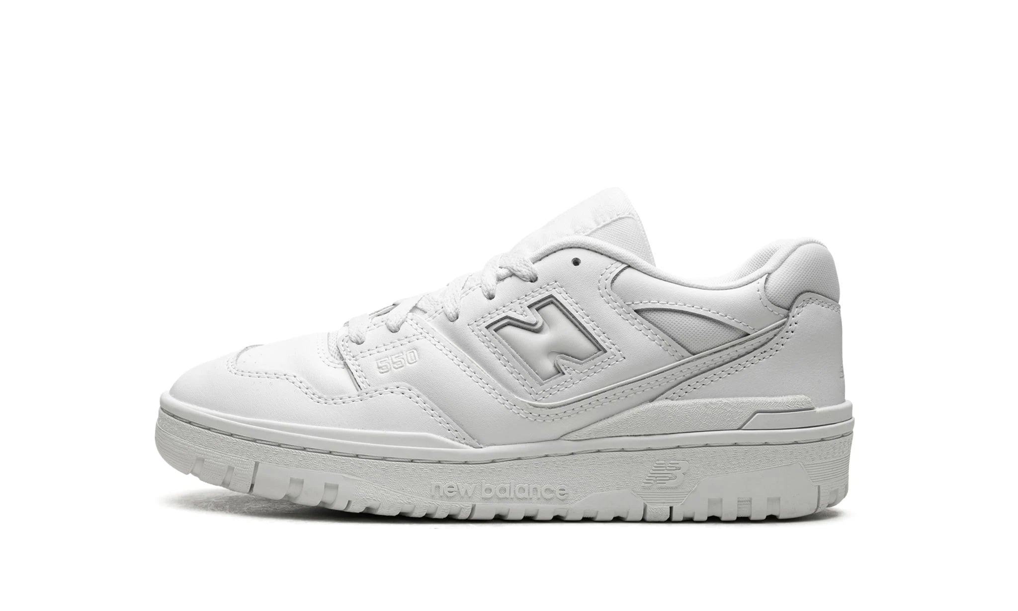 Obuv New Balance 550 Triple White (GS) - SneakerDefinition