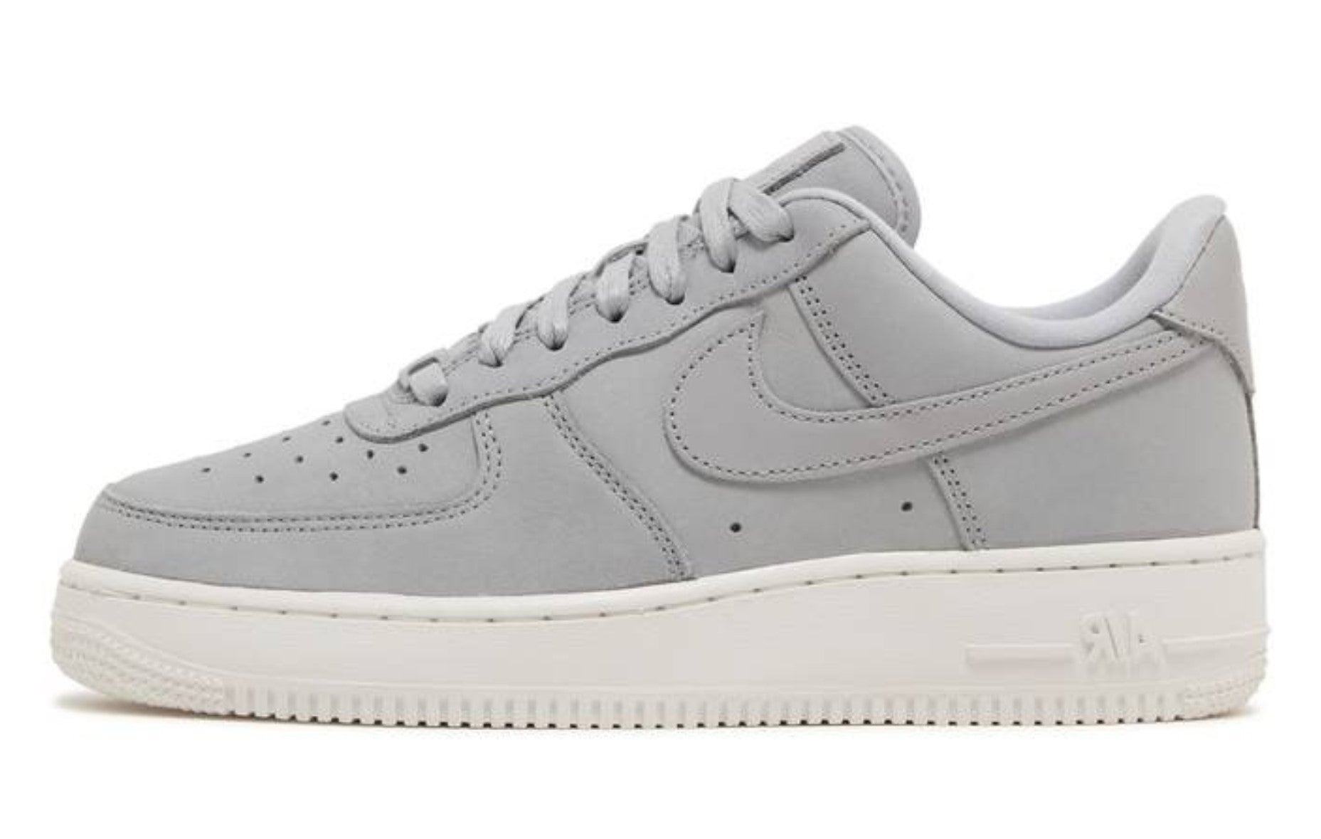 Obuv Nike Air Force 1 Low '07 PRM Wolf Grey - SneakerDefinition