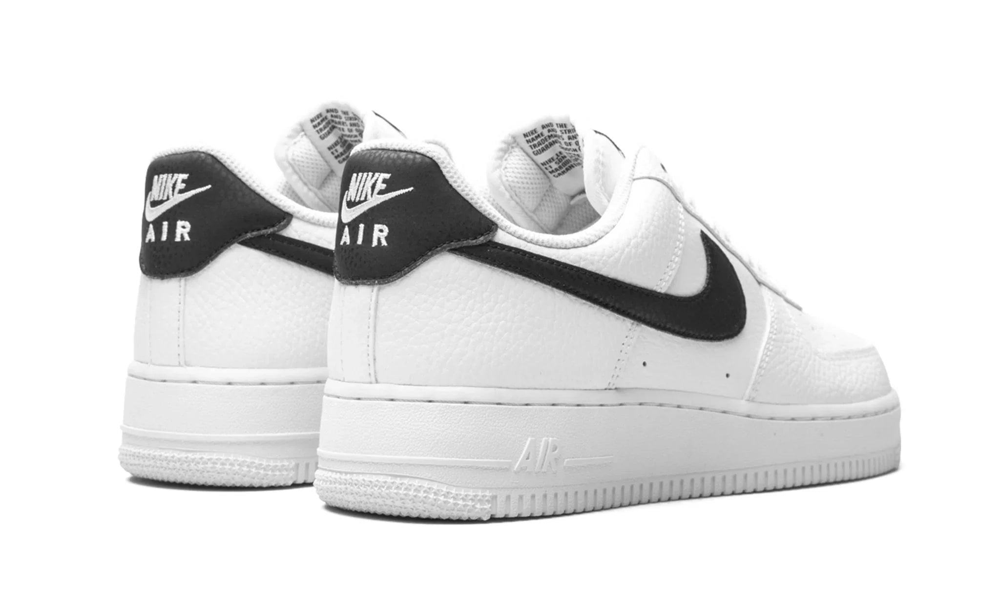 Obuv Nike Air Force 1 Low 07 White Black Pebbled Leather - SneakerDefinition