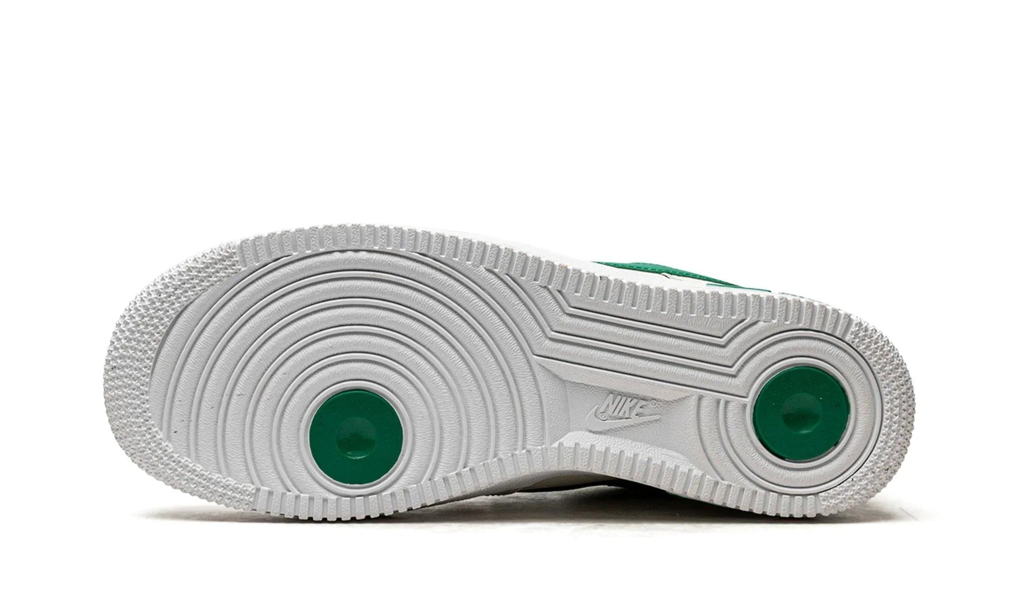 Obuv Nike Air Force 1 Low Malachite - SneakerDefinition