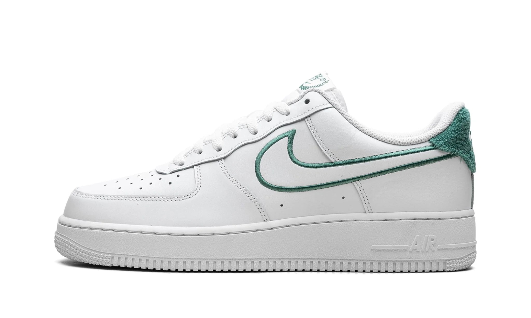 Obuv Nike Air Force 1 Low Resort and Sport - SneakerDefinition