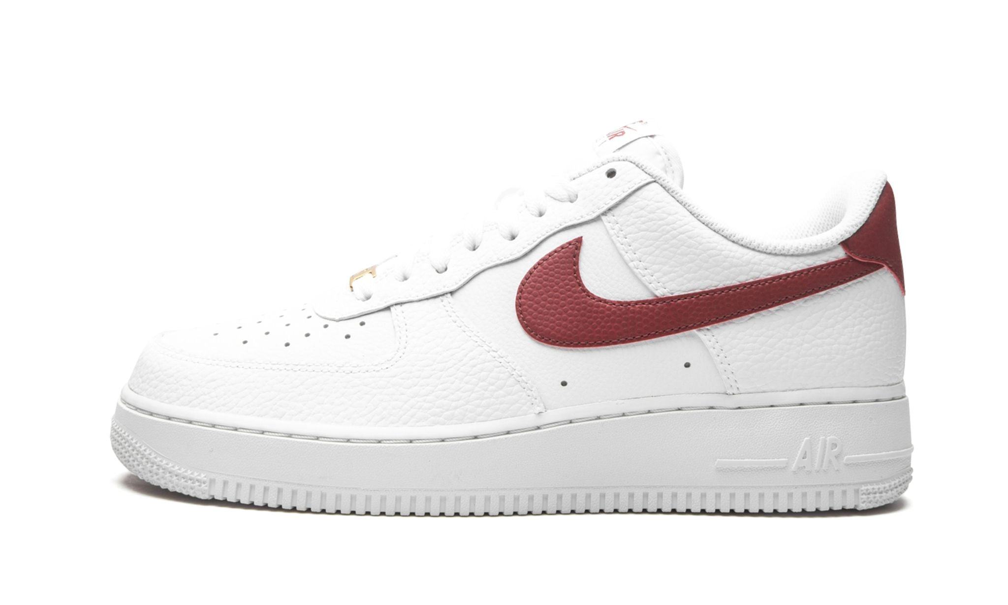 Obuv Nike Air Force 1 Low Team Red - SneakerDefinition