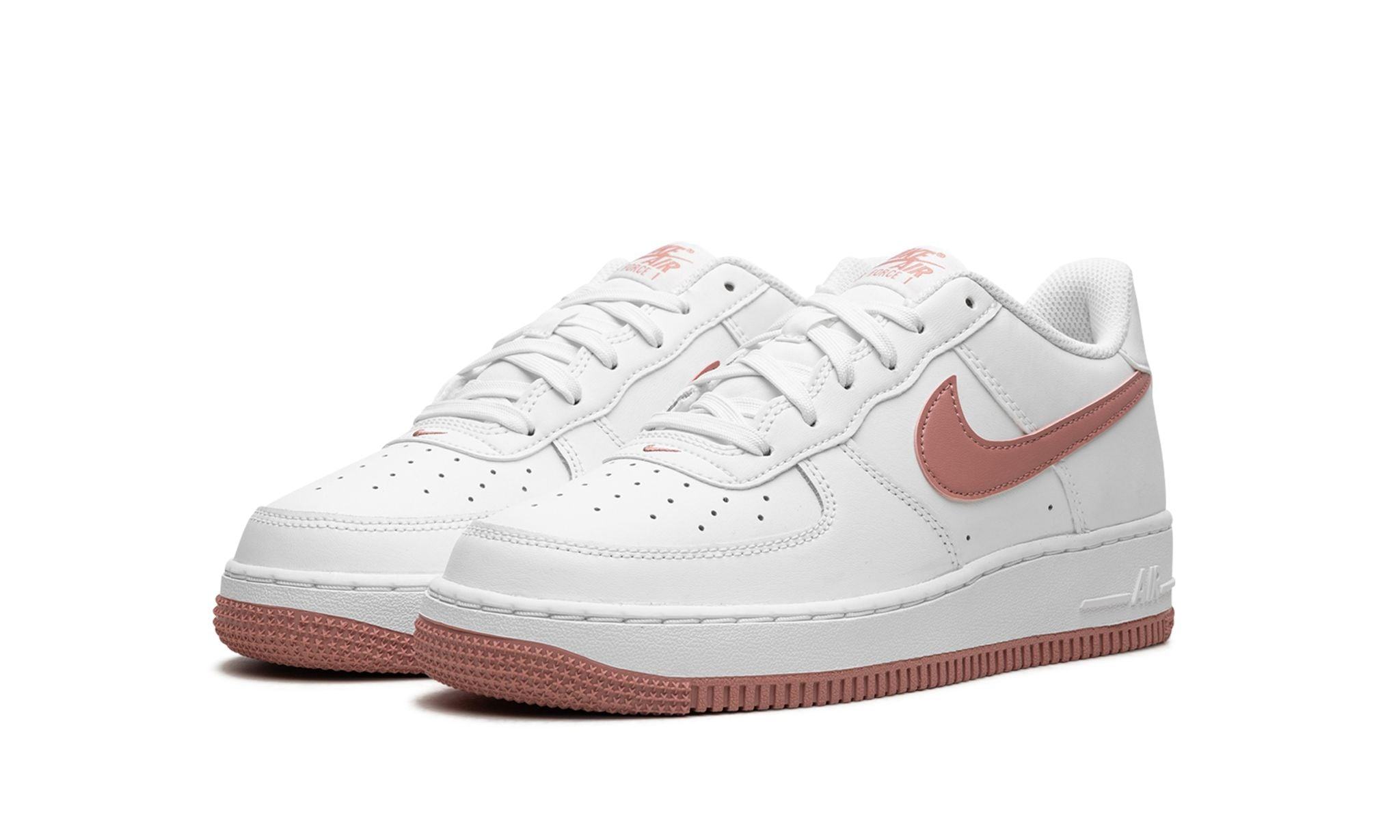 Obuv Nike Air Force 1 Low White Red Stardust (GS) - SneakerDefinition