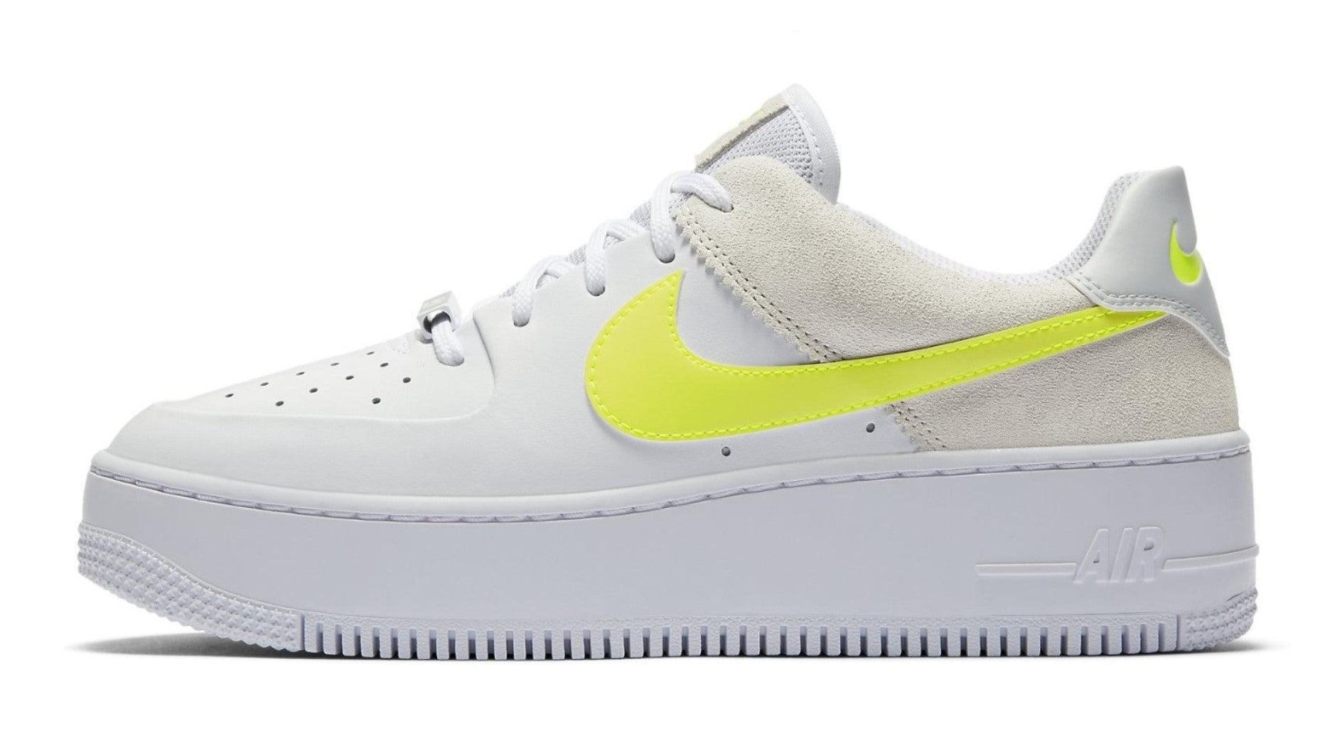 Obuv Nike Air Force 1 Sage Low Lemon Venom - SneakerDefinition