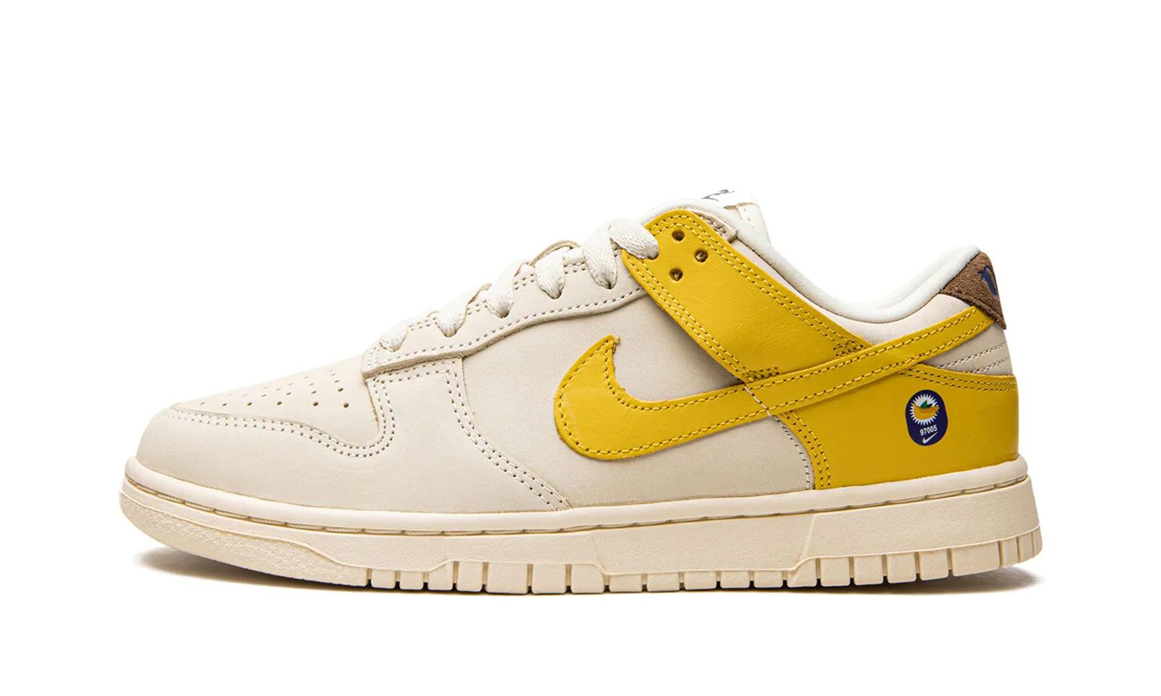 Obuv Nike Dunk Low Banana - SneakerDefinition