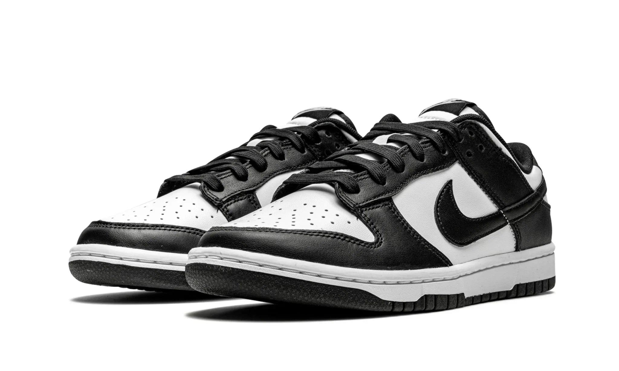 Obuv Nike Dunk Low Black White - SneakerDefinition