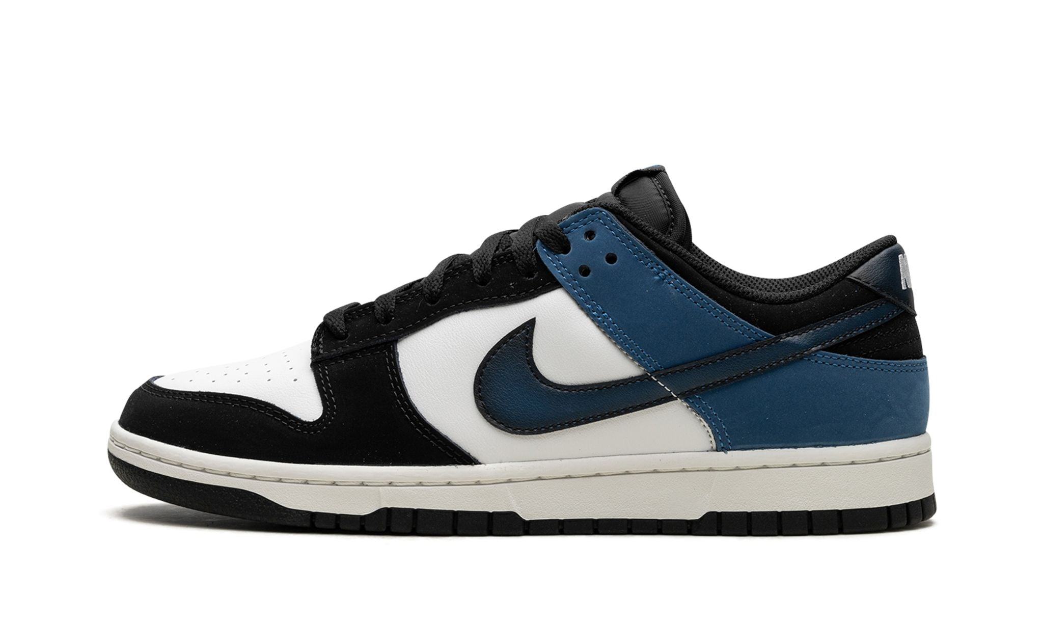 Obuv Nike Dunk Low Industrial Blue - SneakerDefinition