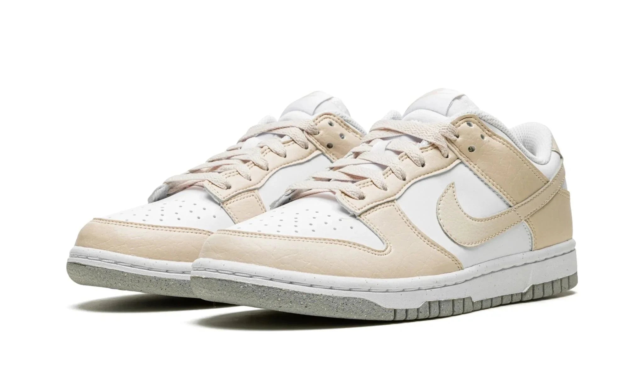 Obuv Nike Dunk Low Next Nature White Light Orewood Brown - SneakerDefinition