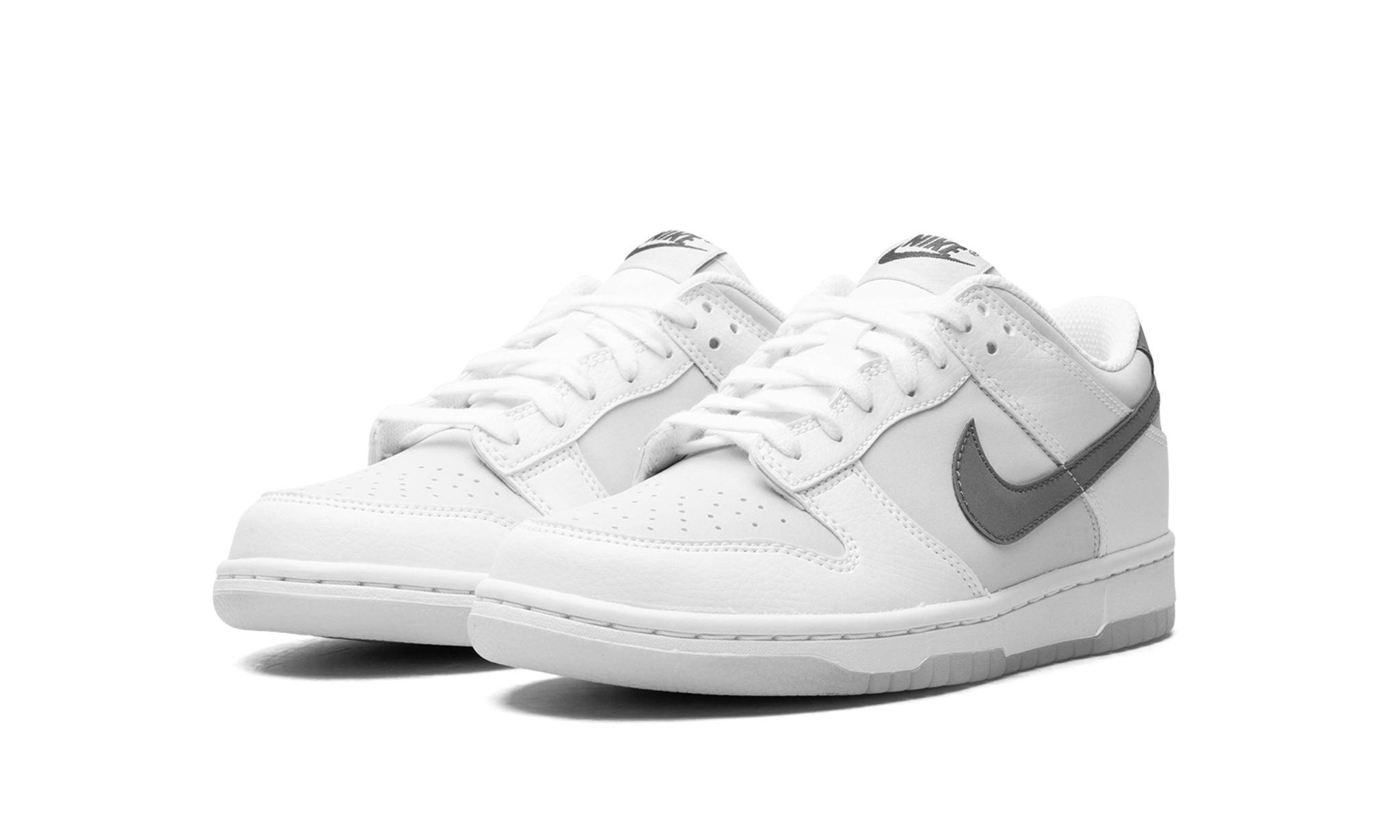 Obuv Nike Dunk Low Reflective Swoosh White (GS) - SneakerDefinition