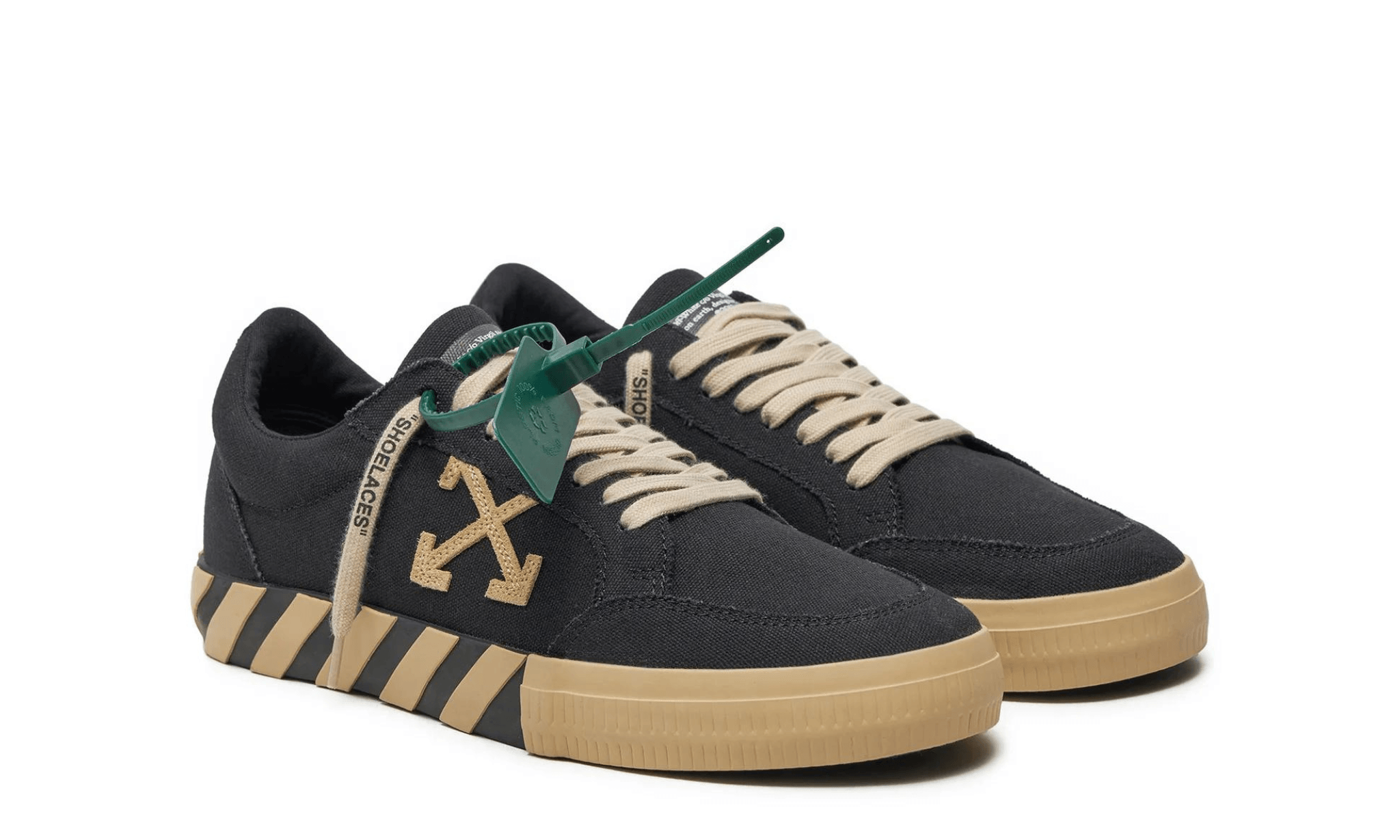 Obuv Off-White Vulc Low Sneaker Black Beige - SneakerDefinition
