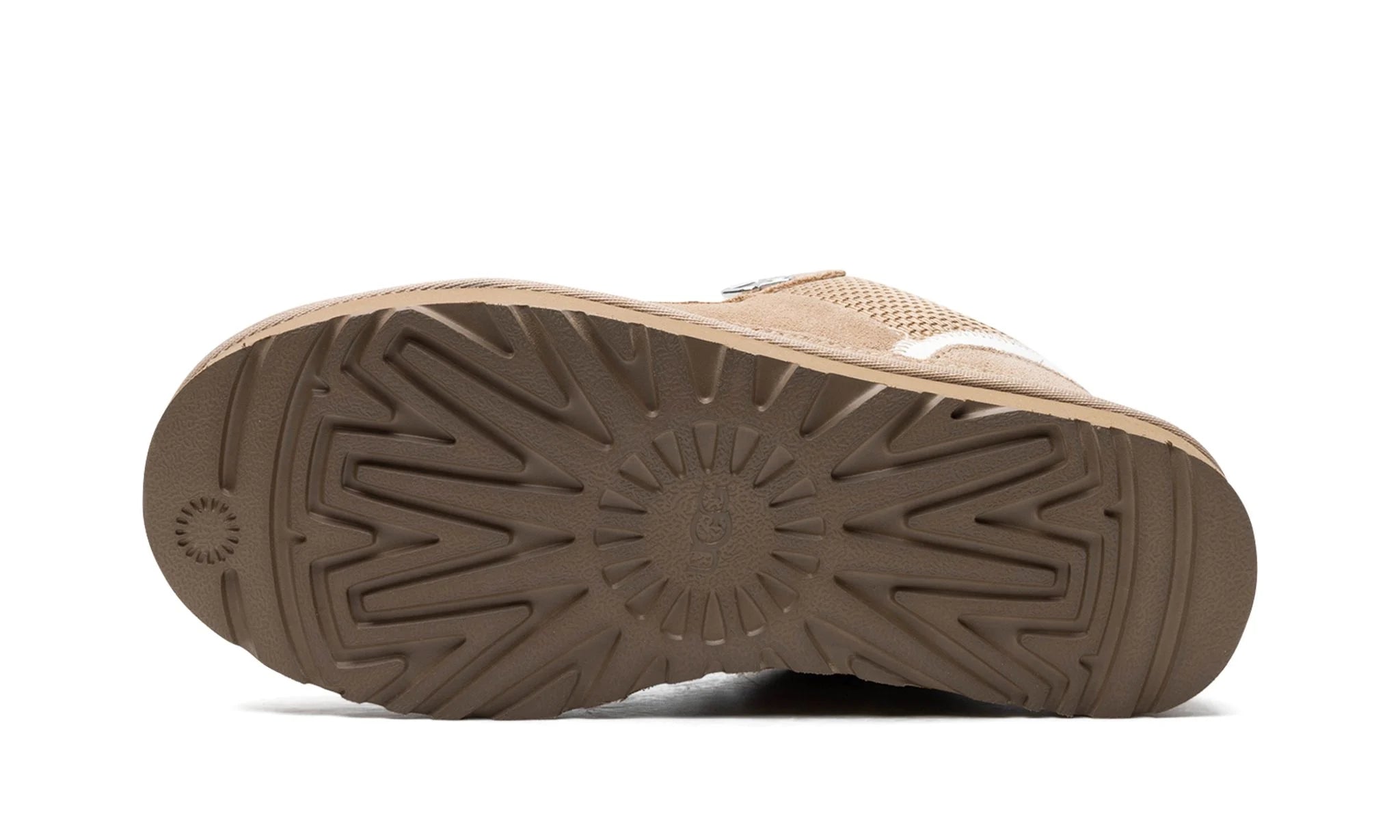 Obuv UGG Lowmel Sand (W) - SneakerDefinition